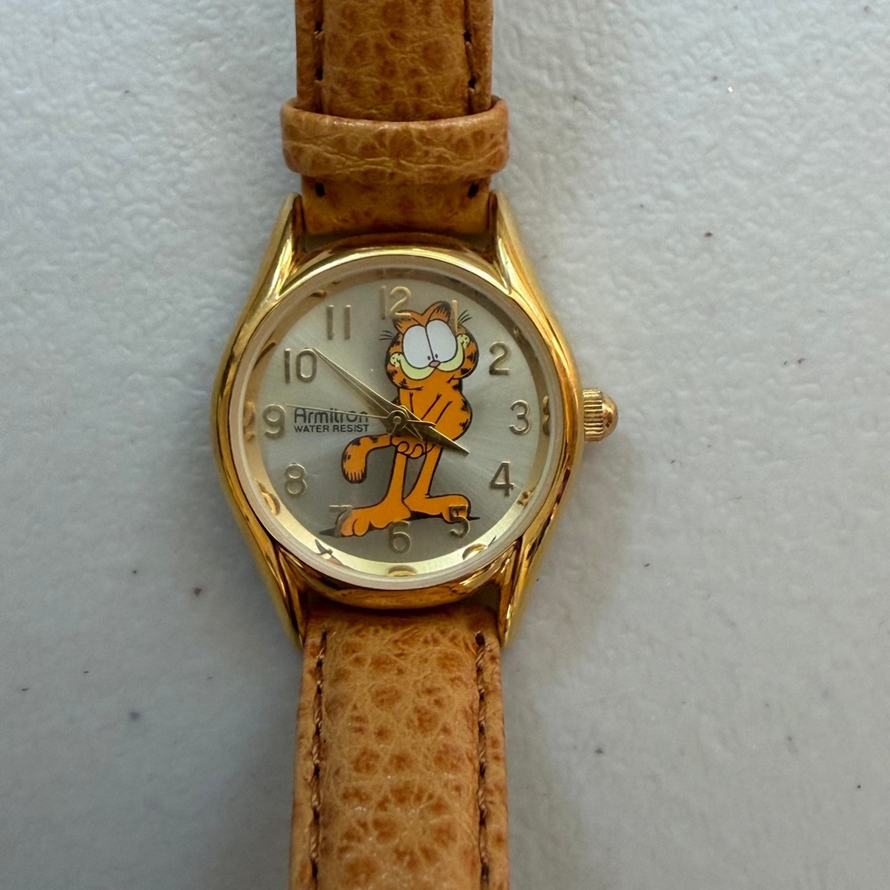 Armitron Garfield Vintage Watch Gold Tone Tan Leather 900/139P AL21E